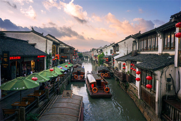 戰(zhàn)略管理如何精準錨定小眾市場，挖掘潛在的藍海？