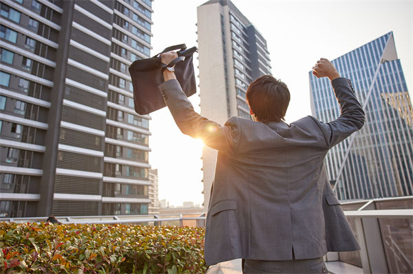企業(yè)文化分析：為什么越來越多年輕人愛上丑娃娃？