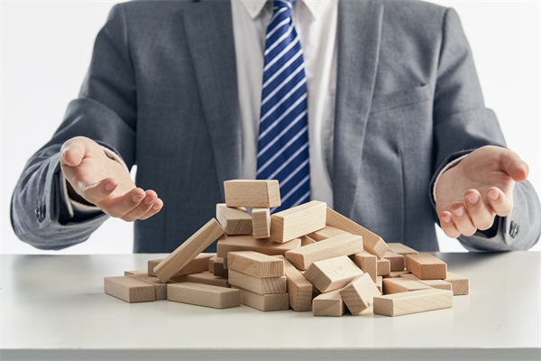企業(yè)的績效層層加碼，是激發(fā)斗志還是逼走人才？