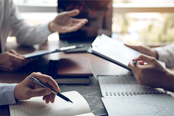 追求短期績效狂歡，企業(yè)正在付出哪些隱性代價(jià)？
